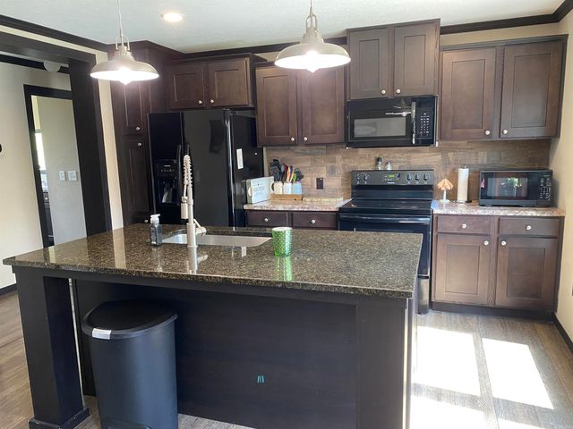 47 Hawkeye Lane, Mount Ida, AR 71957