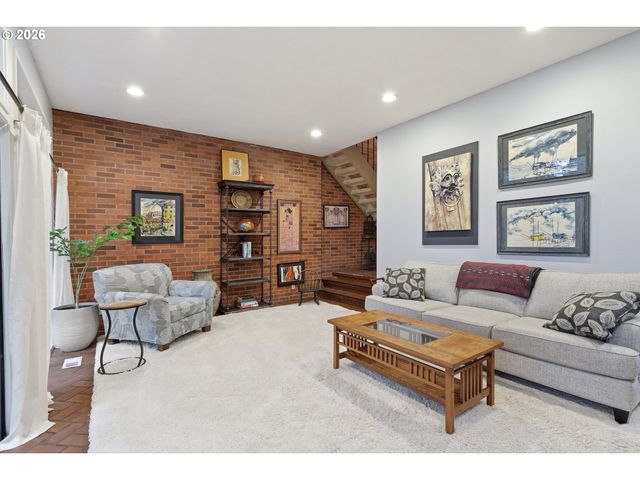 1200 Ne TERRITORIAL Rd 75, Canby, OR 97013