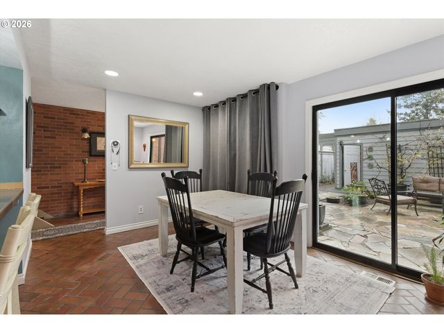 1200 Ne TERRITORIAL Rd 75, Canby, OR 97013