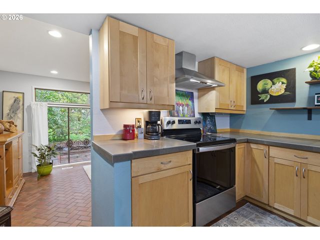 1200 Ne TERRITORIAL Rd 75, Canby, OR 97013