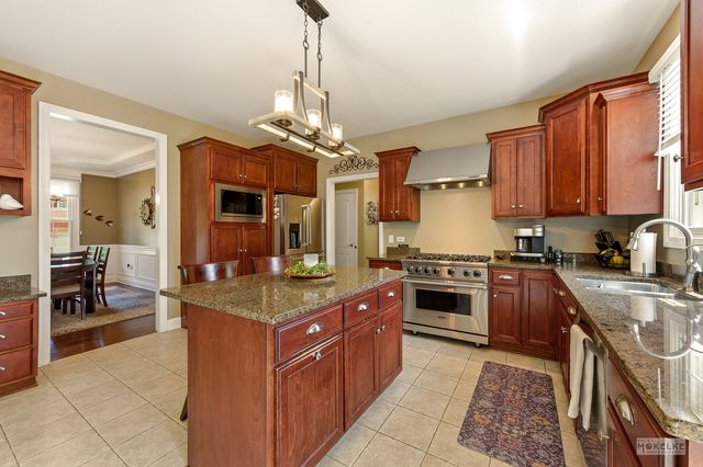 15528 Dan Patch Drive, Plainfield, IL 60544