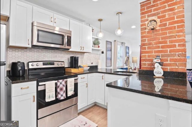 251 Aurora Avenue NW, Atlanta, GA 30314