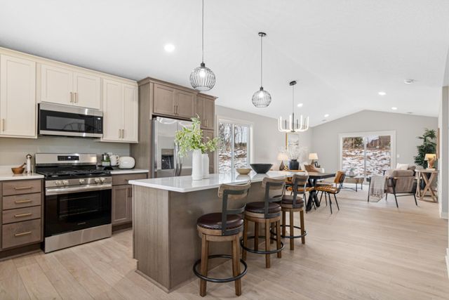 31715 Madison Road, Lindstrom, MN 55045