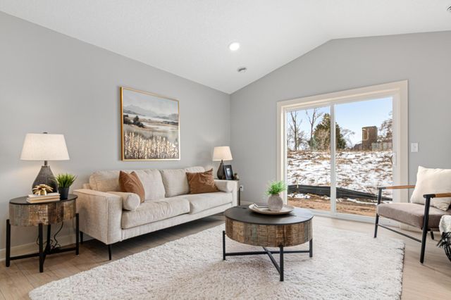 31715 Madison Road, Lindstrom, MN 55045