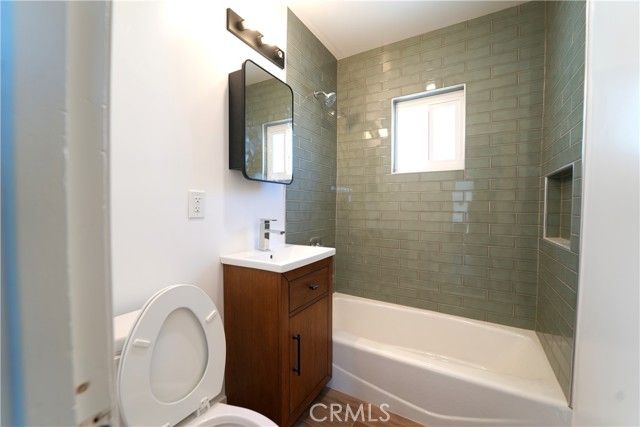 2008 Junipero, Signal Hill, CA 90755