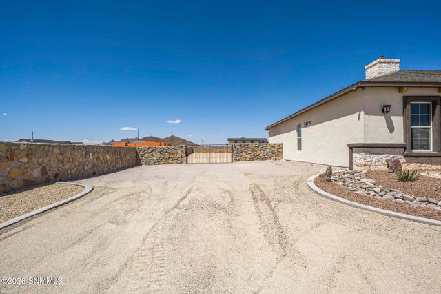 3261 Cerro Court, Las Cruces, NM 88012