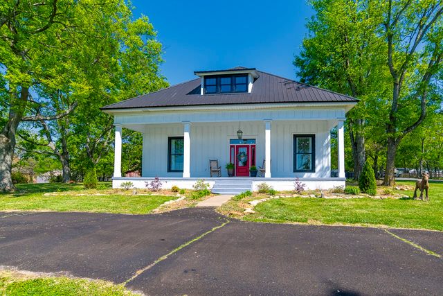 3702 Highway 231, N, Shelbyville, TN 37160