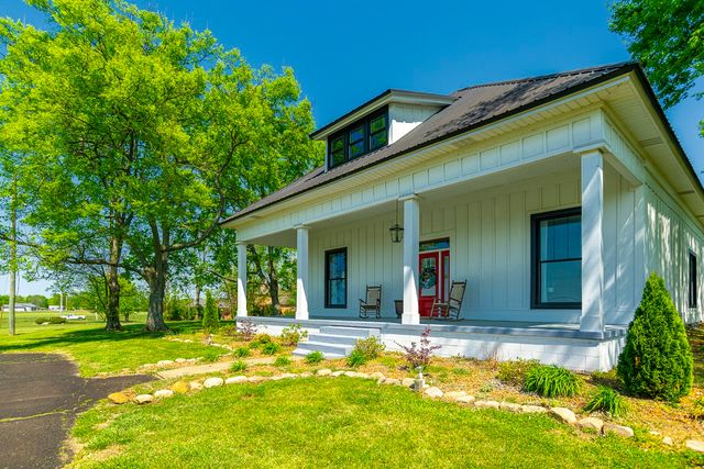 3702 Highway 231, N, Shelbyville, TN 37160