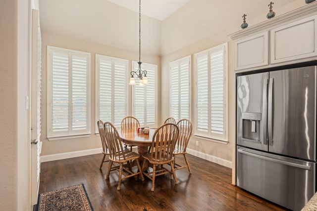 1125 Blue Lake Boulevard, Arlington, TX 76005