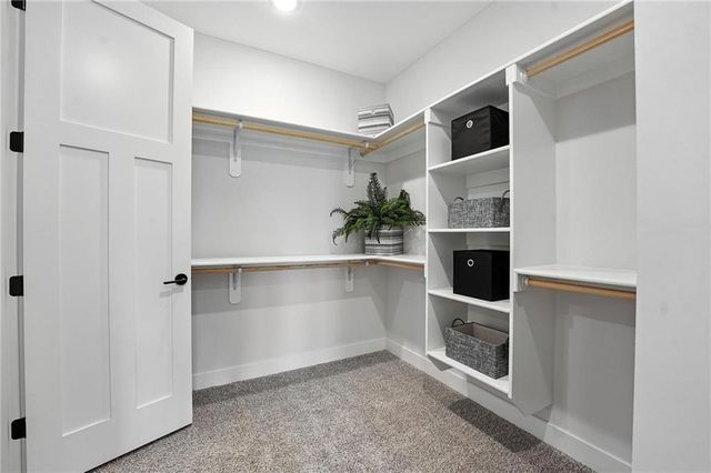 1413 N 163rd Street, Basehor, KS 66007