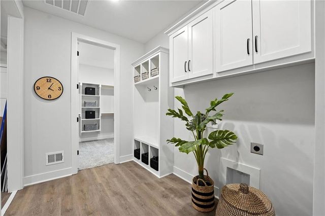 1413 N 163rd Street, Basehor, KS 66007