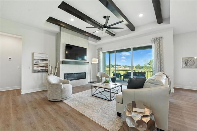 1413 N 163rd Street, Basehor, KS 66007