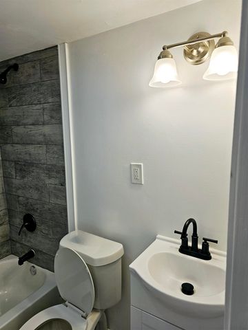 5907 OLD MILLINGTON RD, Millington, TN 38053