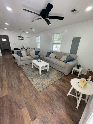 5907 OLD MILLINGTON RD, Millington, TN 38053