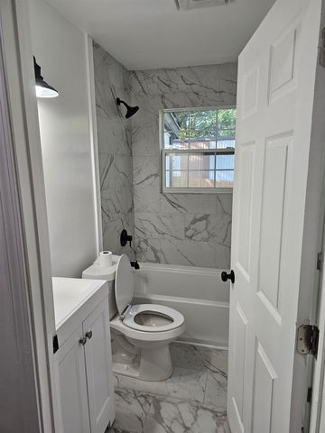 5907 OLD MILLINGTON RD, Millington, TN 38053