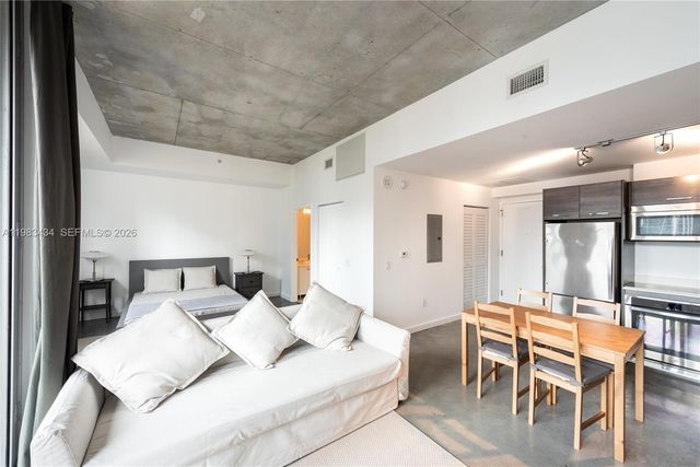 151 SE 1st St 1709, Miami, FL 33131