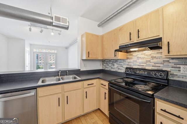 800 Peachtree Street NE APT 1512, Atlanta, GA 30308