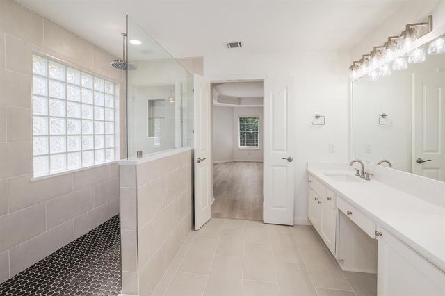 12207 Carlsbad DR, Austin, TX 78738