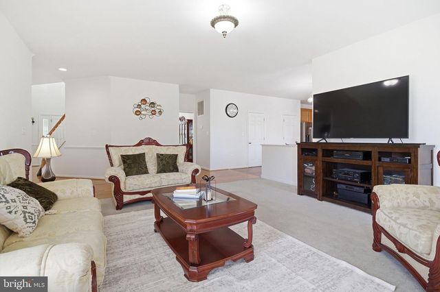 14 SAINT RICHARDS CT, Stafford, VA 22556