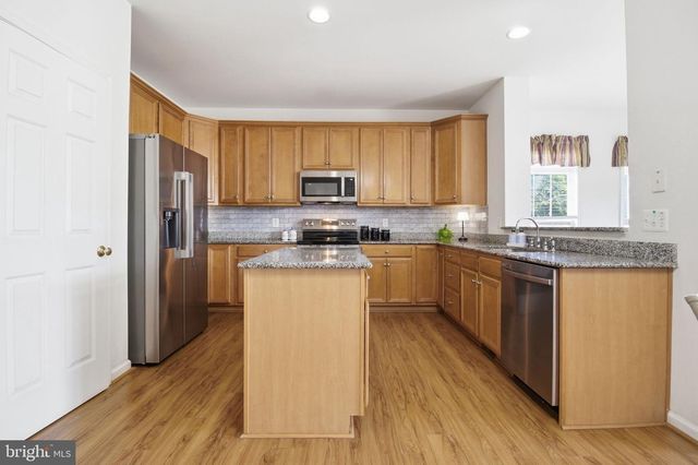 14 SAINT RICHARDS CT, Stafford, VA 22556