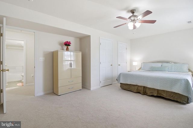 14 SAINT RICHARDS CT, Stafford, VA 22556