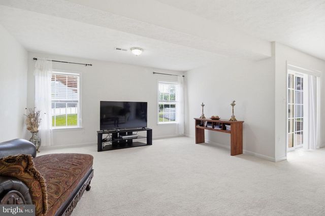 14 SAINT RICHARDS CT, Stafford, VA 22556