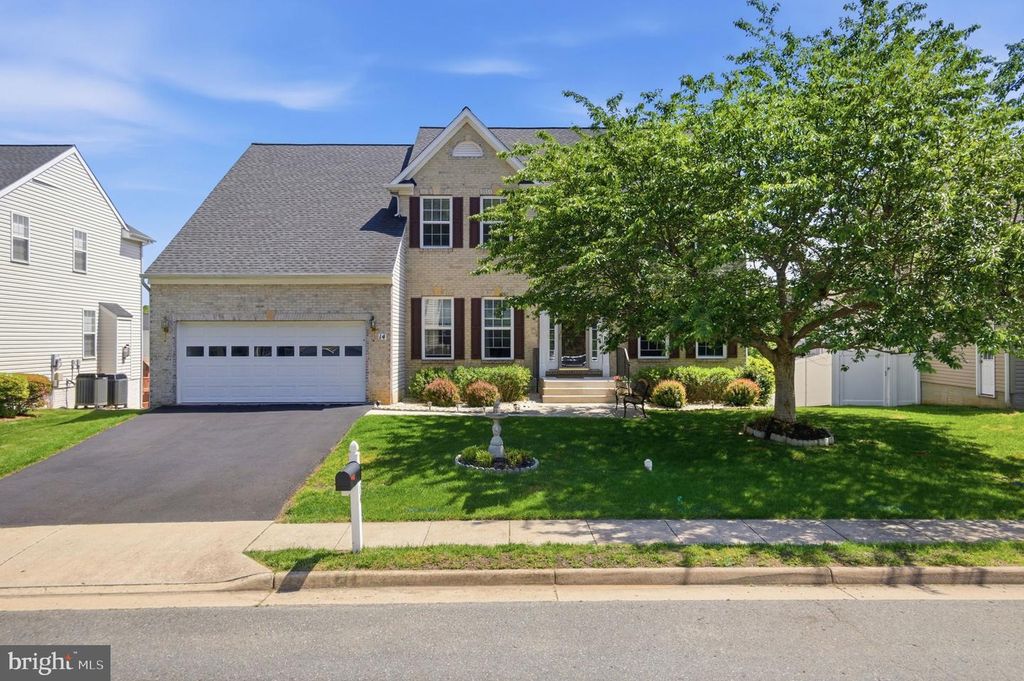 14 SAINT RICHARDS CT, Stafford, VA 22556