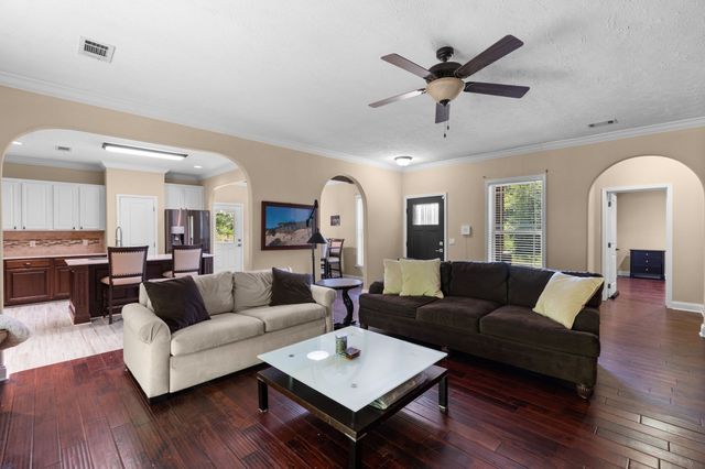 6448 Nathan Smith Rd, College Grove, TN 37046