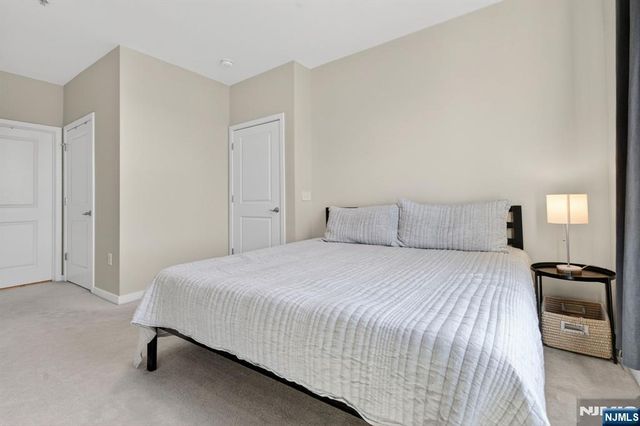 443 2nd Street 406, Jersey City, NJ 07302