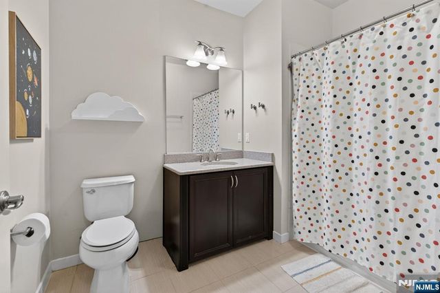 443 2nd Street 406, Jersey City, NJ 07302