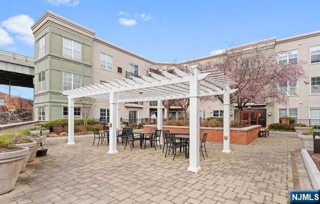 443 2nd Street 406, Jersey City, NJ 07302