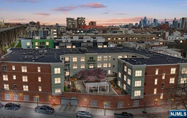 443 2nd Street 406, Jersey City, NJ 07302