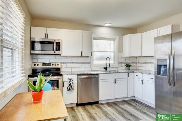 7305 S 50th Street, Bellevue, NE 68157