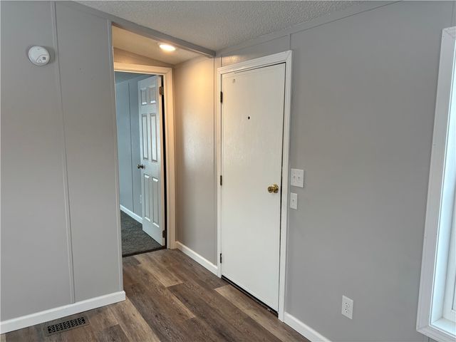 230 Crabapple Drive, Canandaigua Town, NY 14424