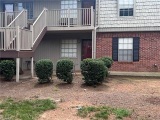 3814 Country Club Road E, Winston-salem, NC 27104
