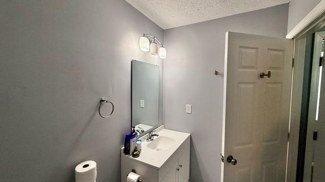 432 Country Club Drive, Winchester, KY 40391