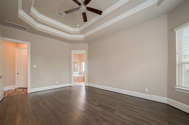 115 N Winter Sunrise Circle, Tomball, TX 77375