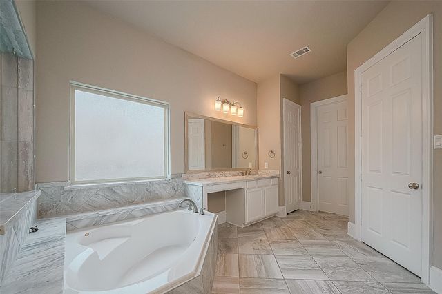 115 N Winter Sunrise Circle, Tomball, TX 77375