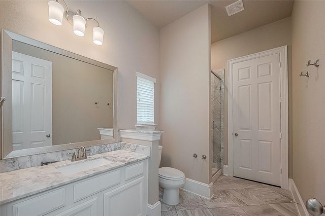 115 N Winter Sunrise Circle, Tomball, TX 77375