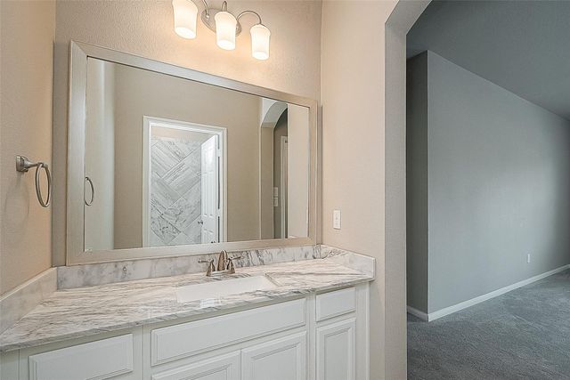 115 N Winter Sunrise Circle, Tomball, TX 77375