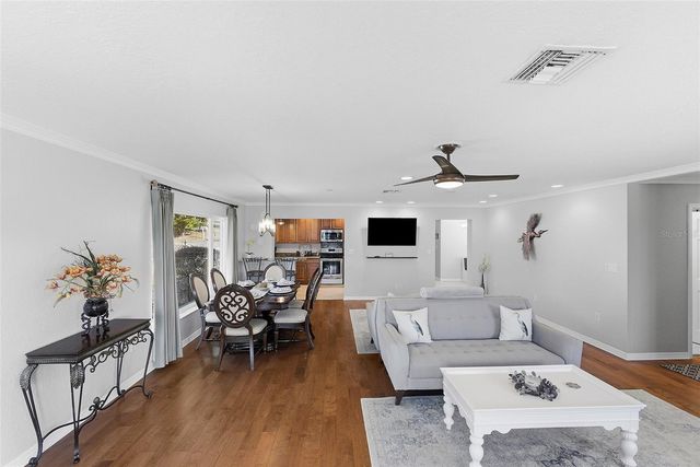 2404 WAYCROSS AVENUE, Eustis, FL 32726