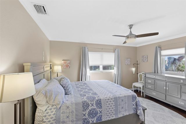 2404 WAYCROSS AVENUE, Eustis, FL 32726