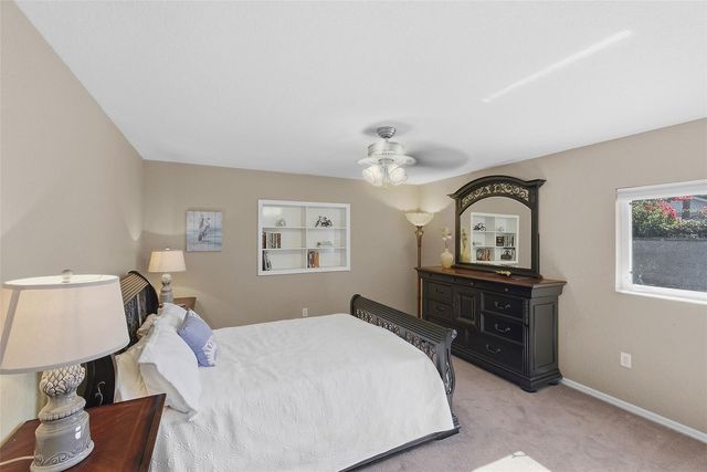 2404 WAYCROSS AVENUE, Eustis, FL 32726