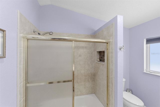 2404 WAYCROSS AVENUE, Eustis, FL 32726