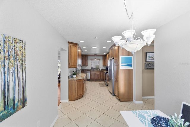 2404 WAYCROSS AVENUE, Eustis, FL 32726