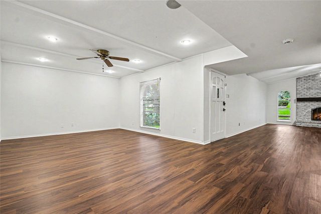 2905 Arcadia Lane, Carrollton, TX 75007