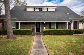 2705 Mount Vernon Drive, Dickinson, TX 77539