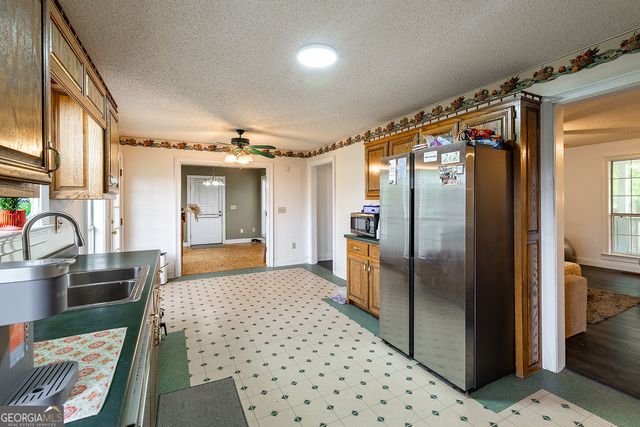 2356 Stone Drive, Comer, GA 30629