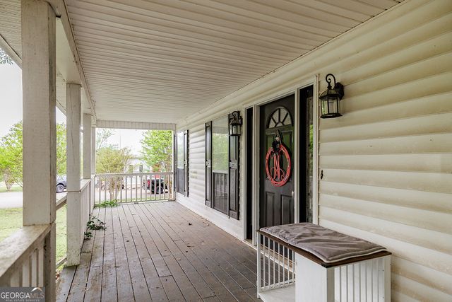 2356 Stone Drive, Comer, GA 30629