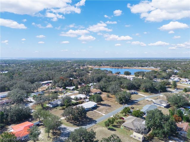 2404 N Cochrane Road, Avon Park, FL 33825